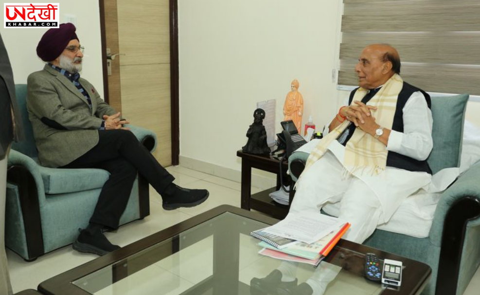 वल्लाह गोला-बारूद डिपो के प्रतिबंधित क्षेत्र में कटौती की मांग, रक्षा मंत्री से मिले तरनजीत सिंह संधू