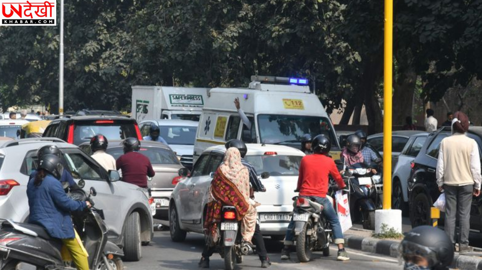 कांग्रेस भवन के बाहर प्रदर्शन से पीजीआई के पास भारी जाम