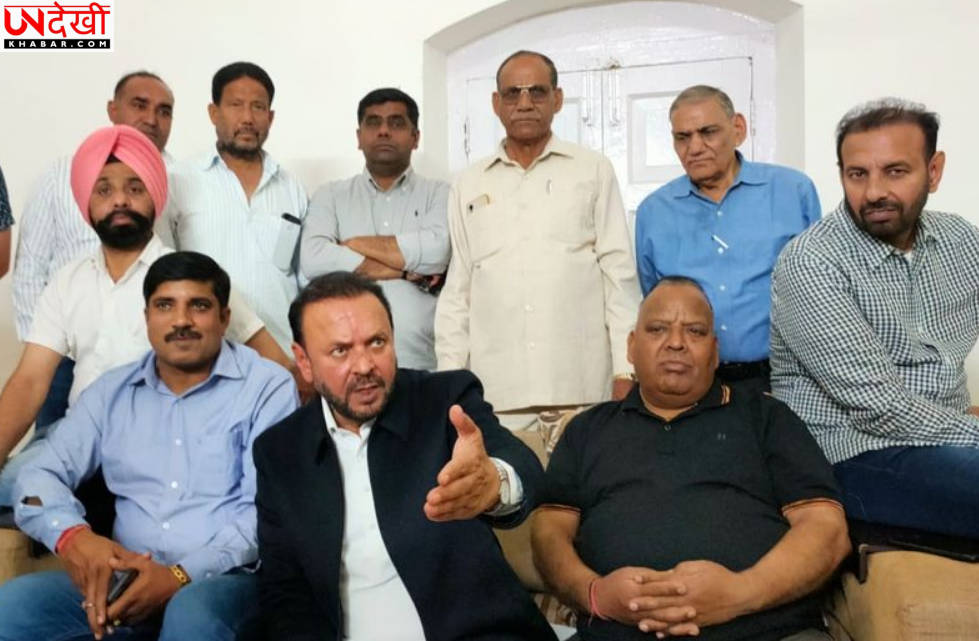 कांग्रेस छोड़ने के बाद राम किशन गुज्जर का हमला, गुटबाजी और साजिशों का लगाया आरोप