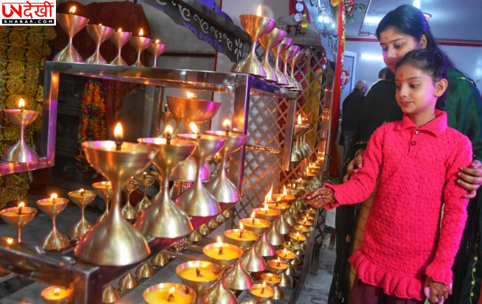 चैत्र नवरात्रि की शुरुआत, मंदिरों में उमड़ी श्रद्धालुओं की भीड़