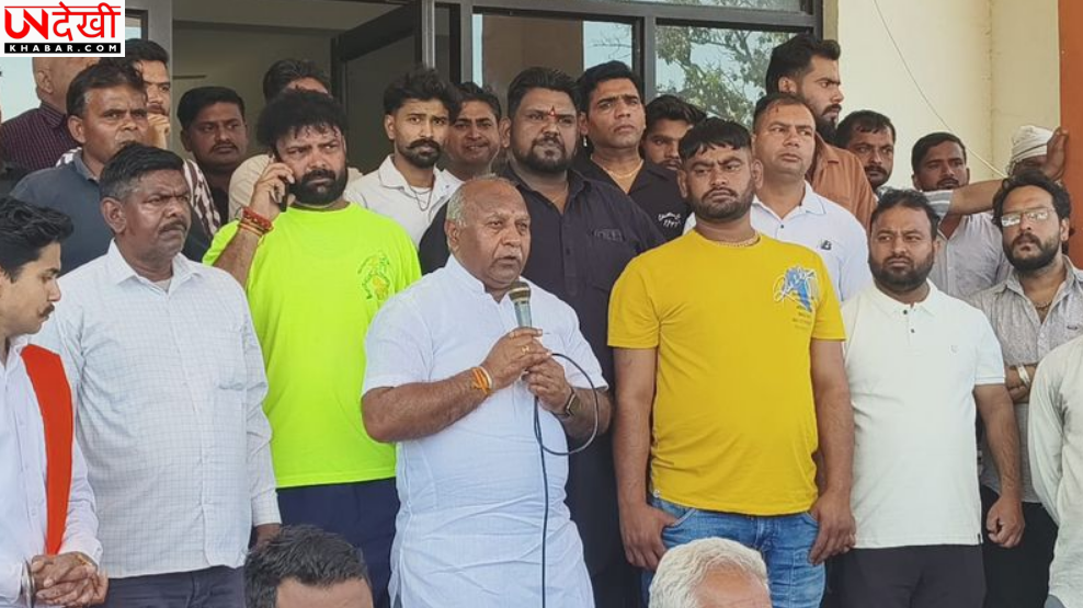 इंद्री में नहरों में मिले मवेशियों के शवों से आक्रोश, प्रशासन को 2 दिन का अल्टीमेटम