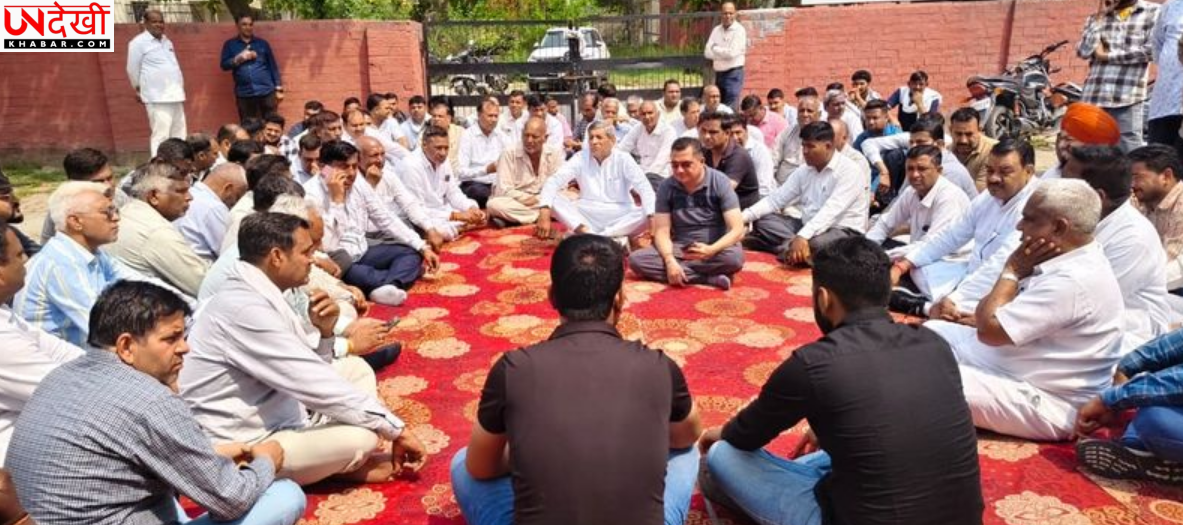 घरौंडा में आढ़तियों का धरना, रोजाना गेहूं खरीद और नमी में छूट की मांग