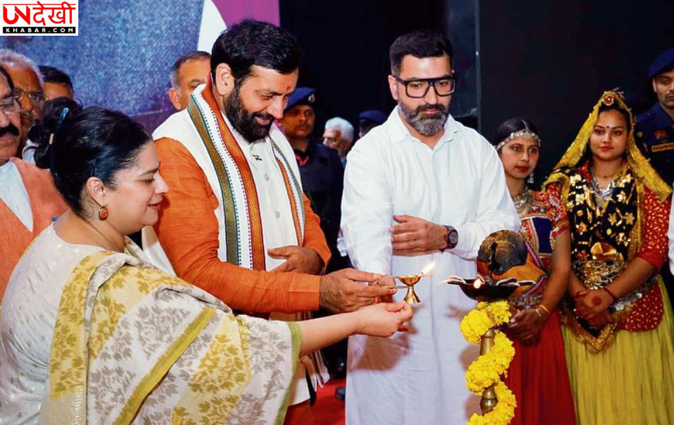 CM रैली में साउंड गड़बड़ी पर DIPRO संजीव सैनी निलंबित, सोशल मीडिया पर उठा विवाद