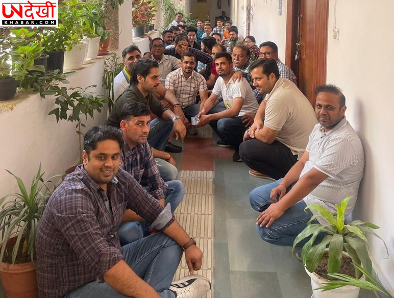 रोहतक में आयकर विभाग कर्मचारियों का धरना, लंबित मांगों को लेकर बढ़ाया दबाव