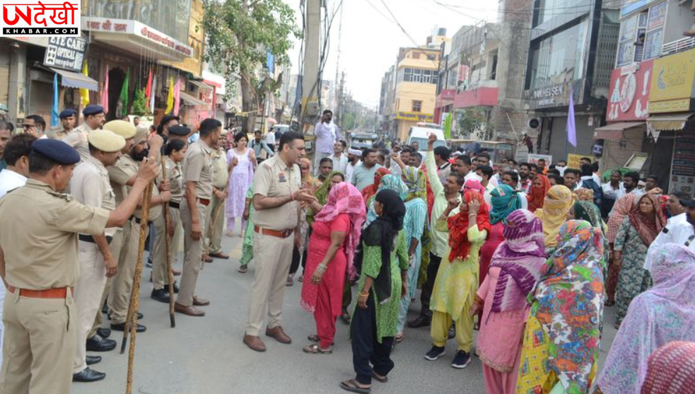 करनाल में सफाई संकट गहराया, हड़ताल से शहर में लगे कचरे के ढेर