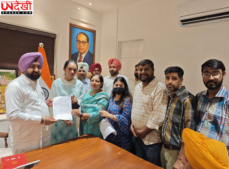 पंजाब में CHO का सरकार के खिलाफ प्रदर्शन तेज, वित्त मंत्री के नाम विधायकों को सौंपे मांगपत्र
