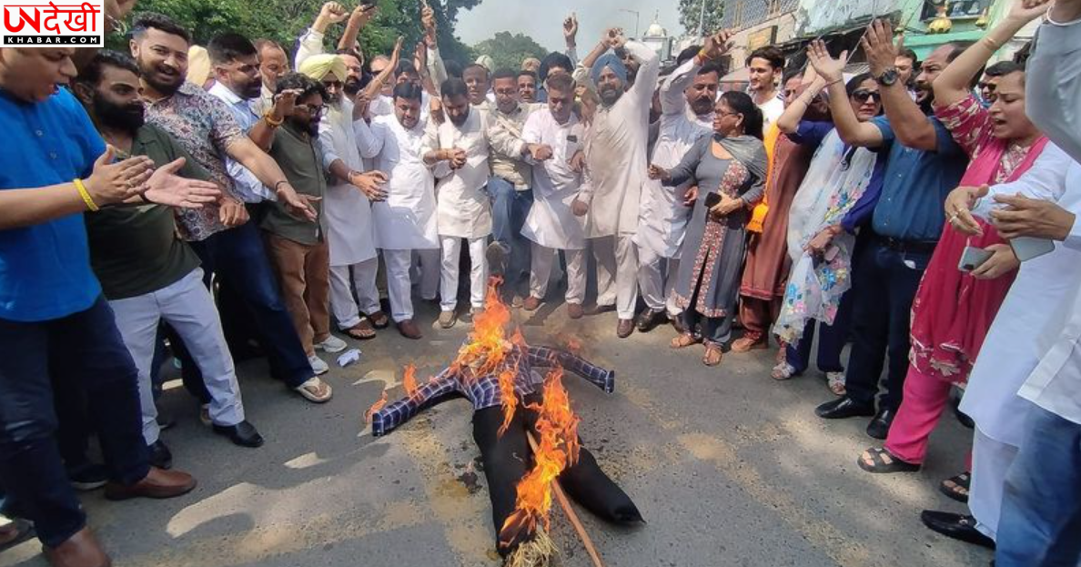 अमृतसर में BJP का प्रदर्शन, CM भगवंत मान और गुरप्रीत कौर के पुतले फूंके; 5 करोड़ रुपये के आरोपों की जांच की मांग