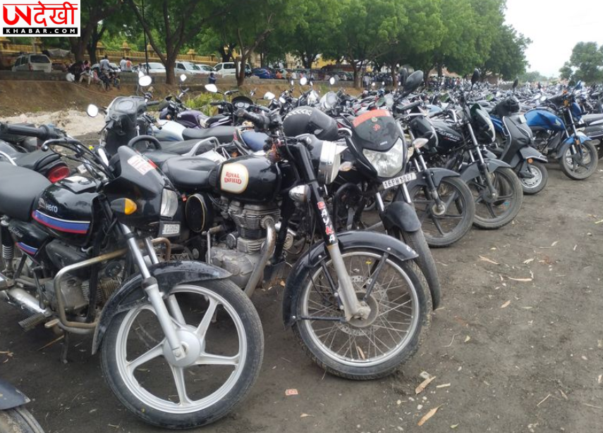 गुरुग्राम में बाइकर्स की रफ्तार पर पुलिस सख्त, वीकेंड पर लगेंगे स्पेशल नाके; नंबर प्लेट छिपाने वालों पर कार्रवाई