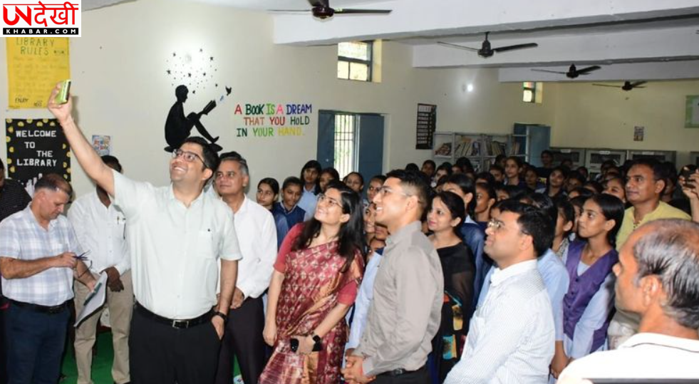 करनाल के ग्रामीण स्कूलों तक पहुंचा ‘मेरा भविष्य, मेरा निर्णय’ अभियान, IAS अधिकारियों ने छात्रों से की सीधी बातचीत