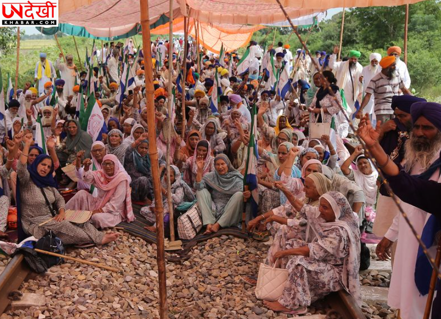 किसानों का रेल रोको प्रदर्शन, देविदासपुरा में 6 घंटे रेलवे ट्रैक पर डटे रहे किसान