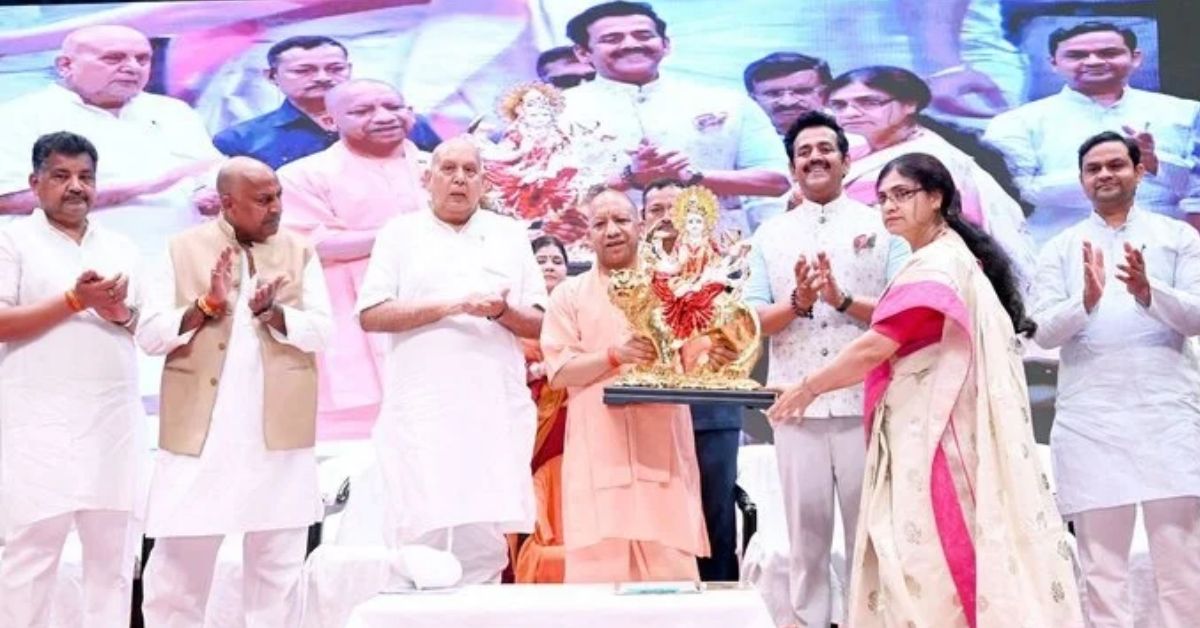 आज गोरखपुर से डीबीटी के माध्यम से ₹493 करोड़ की मुआवजा राशि अंतरित की।