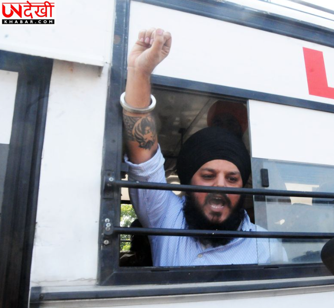 झोटा हत्याकांड पर पंजाब सरकार के खिलाफ छात्रों का प्रदर्शन, कानून-व्यवस्था पर उठाए सवाल