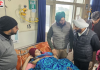 मोहाली जिला अस्पताल में मुख्यमंत्री सेहत योजना की समीक्षा, विधायक कुलवंत सिंह ने मरीजों से की बातचीत