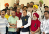 ऑनलाइन दवाइयों की बिक्री के खिलाफ फागवाड़ा में केमिस्टों का बंद, सरकार को सौंपा ज्ञापन