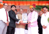 हांसी में CM नायब सिंह सैनी ने फहराया तिरंगा, बोले- ‘विकसित भारत-विकसित हरियाणा’ के संकल्प के साथ तेजी से आगे बढ़ रहा प्रदेश