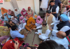 अबोहर में दलित युवक अजय कुमार की हत्या पर बवाल, विजय सांपला और शीतल अंगुराल धरने में हुए शामिल