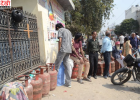 कर्नाल में ऑनलाइन एलपीजी बुकिंग सिस्टम फेल, गैस एजेंसियों पर लगी लंबी कतारें