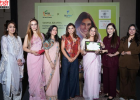 Lisa Ray ने मेनोपॉज पर तोड़ी चुप्पी, बोलीं— “यह जीवन का अंत नहीं”