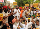 ईडी कार्रवाई के विरोध में AAP का प्रदर्शन, तरुण चुघ के घर के बाहर जताया रोष