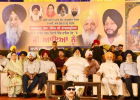 अकाल तख्त और SGPC की आपत्तियों का समाधान करे सरकार : सुखबीर बादल