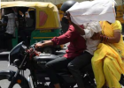 लखनऊ समेत यूपी में भीषण गर्मी का अलर्ट, अगले एक सप्ताह तक 44 डिग्री तक पहुंच सकता है तापमान