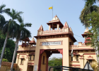 BHU में ‘ब्राह्मणवादी पितृसत्ता’ वाले प्रश्न पर बवाल, MA इतिहास परीक्षा को लेकर विवाद तेज