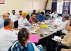 पंजाब में आवारा पशुओं की शिकायतों के लिए जल्द शुरू होगी हेल्पलाइन, गौ सेवा आयोग का बड़ा ऐलान
