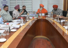 बुद्धा दरिया में गोबर और कचरा फेंकने वालों पर होगी सख्त कार्रवाई, सांसद सीचेवाल ने दिए कड़े निर्देश