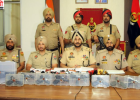 अमृतसर पुलिस की बड़ी कार्रवाई: एक महीने में 8 तस्करी मॉड्यूल ध्वस्त, 55 पिस्तौल और 33 किलो से अधिक हेरोइन बरामद