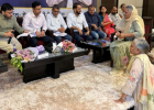 बठिंडा में NRI मिलनी के दौरान उठे पुलिस कार्रवाई और इमिग्रेशन फ्रॉड के मुद्दे, मंच पर पहुंचकर सामने रखीं शिकायतें