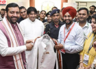 CDLU के छात्र मंदीप सिंह का कमाल, अपने हाथों से बनाई जैकेट CM नायब सैनी को भेंट कर जीती सराहना