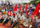 Punjab Mid-Day Meal Workers: ₹3,000 मानदेय में कैसे चले घर? 45 हजार रसोइयों-हेल्परों ने ₹25,000 वेतन की मांग उठाई