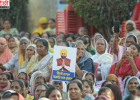 पंजाब के CM भगवंत मान ने सरिंह गांव को विकास कार्यों के लिए दिए ₹51 लाख, महिलाओं की किस्त पर भी किया बड़ा ऐलान