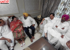 पंजाब कांग्रेस अध्यक्ष परगट सिंह ने दिनेश बस्सी के परिवार से की मुलाकात, AAP सरकार और पुलिस पर साधा निशाना