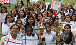 पीजीजीसीजी-11 में 68वां वार्षिक पुरस्कार वितरण समारोह आयोजित