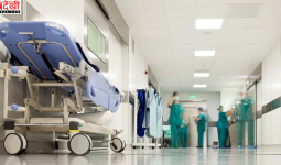 यूपी के सरकारी अस्पताल में नया ड्रेस कोड, लंबे बाल और दाढ़ी पर रोक