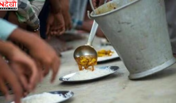 मिड-डे मील खाने के बाद बिहार में 300 से ज्यादा बच्चे बीमार, खाने में मृत सांप मिलने का आरोप