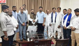 यूपी में तीसरे मोर्चे की आहट! स्वामी प्रसाद मौर्य और चंद्रशेखर आजाद की मुलाकात से तेज हुई सियासी चर्चाएं