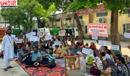 दोराहा में फिर गहराया कूड़ा संकट, सफाई कर्मचारियों की अनिश्चितकालीन हड़ताल से सात दिन से नहीं उठा कचरा