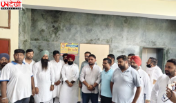 फतेहाबाद में राइस मिलर्स का प्रदर्शन, CMR उठान में देरी पर भड़का गुस्सा; मिलों की चाबियां SDM को सौंपने की चेतावनी