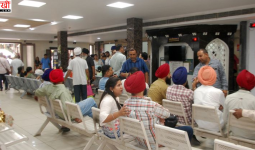 सरकारी कर्मचारियों की पेन डाउन स्ट्राइक से लोग परेशान, प्रमाण पत्र और राजस्व संबंधी काम अटके