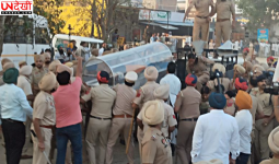 मानसा में किसान की संदिग्ध मौत के बाद बवाल, शव लेकर जा रहे प्रदर्शनकारियों से पुलिस की झड़प; कई हिरासत में