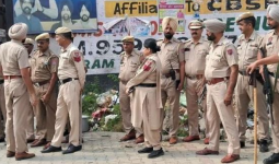 पठानकोट में ‘युद्ध नशियां विरुद्ध’ अभियान के तहत बड़ी कार्रवाई, CASO में 2 गिरफ्तार; 150 पुलिसकर्मियों ने चलाया सर्च ऑपरेशन