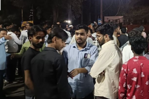जीवन नगर में दुकानदारों पर हमला, पुलिस कार्रवाई के विरोध में चंडीगढ़ रोड जाम
