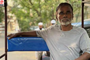 दिल्ली की सड़कों पर जिंदगी खींचता एक जज़्बा: रिक्शा चालक लखी साहू की कहानी