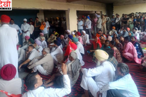 डबल मर्डर केस में आरोपियों की गिरफ्तारी न होने पर RMPI और ग्रामीणों का धरना, पुलिस को 10 दिन का अल्टीमेटम