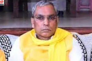 UP Panchayat News: यूपी सरकार का बड़ा फैसला, जिला पंचायत अध्यक्ष और ब्लॉक प्रमुख 6 महीने तक रह सकते हैं प्रशासक