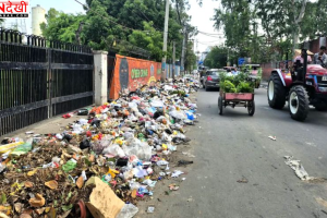 हरियाणा में सफाई कर्मचारियों की हड़ताल 3 दिन और बढ़ी, सड़कों पर बढ़ेगा कचरा; मशाल जुलूस और जन न्याय पंचायत का ऐलान