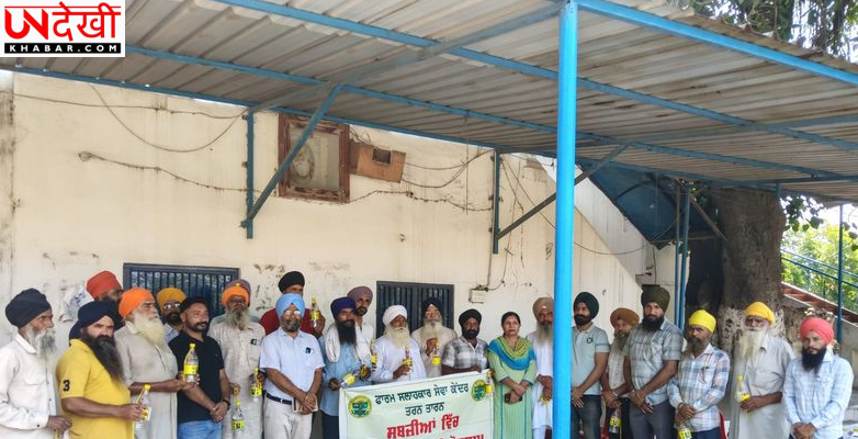 तरनतारन में किसानों को फल मक्खी नियंत्रण की वैज्ञानिक जानकारी, PAU ने चलाया जागरूकता अभियान