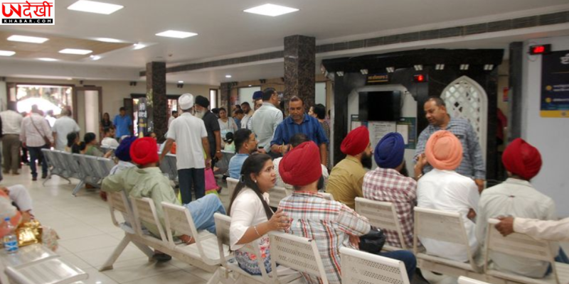 सरकारी कर्मचारियों की पेन डाउन स्ट्राइक से लोग परेशान, प्रमाण पत्र और राजस्व संबंधी काम अटके